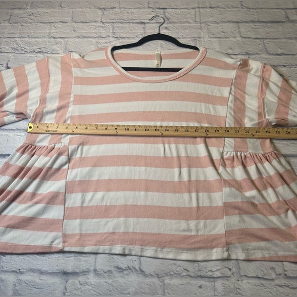 E. C. Striped Pink and White Women's Top w/ Stretch. Size XL. - Picture 6 of 8